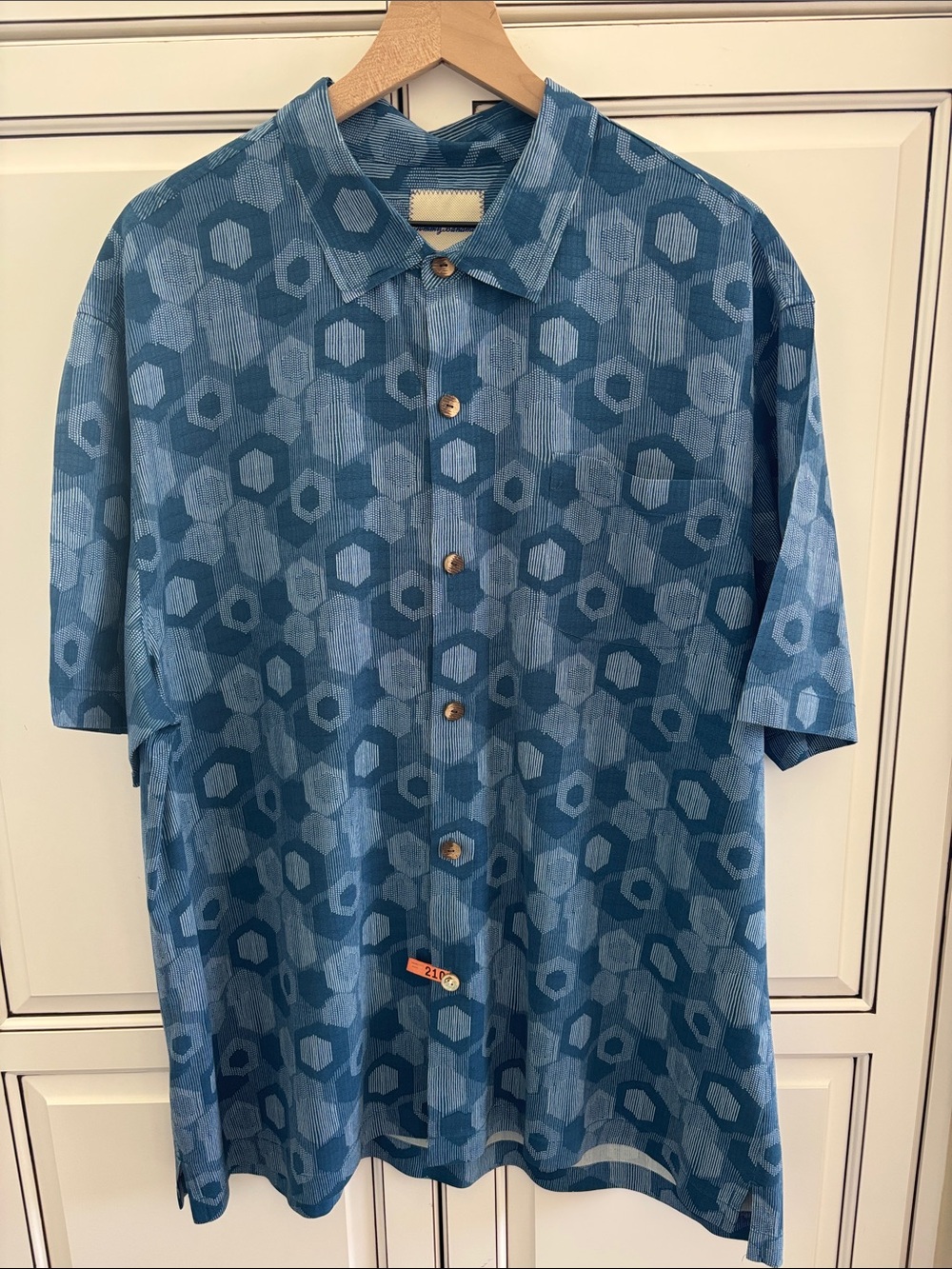 Rare Tommy Bahama Silk Blue Geometric Short Sleeve Shirt Travel Office Mens XXL